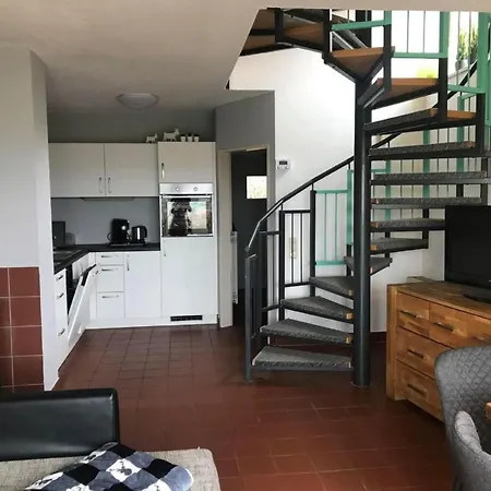 Ferienbungalow Mit Blick Auf Wasser By Interhome