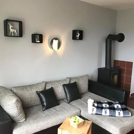 Ferienbungalow Mit Blick Auf Wasser By Interhome Nyaraló