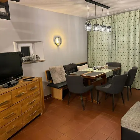 Ferienbungalow Mit Blick Auf Wasser By Interhome